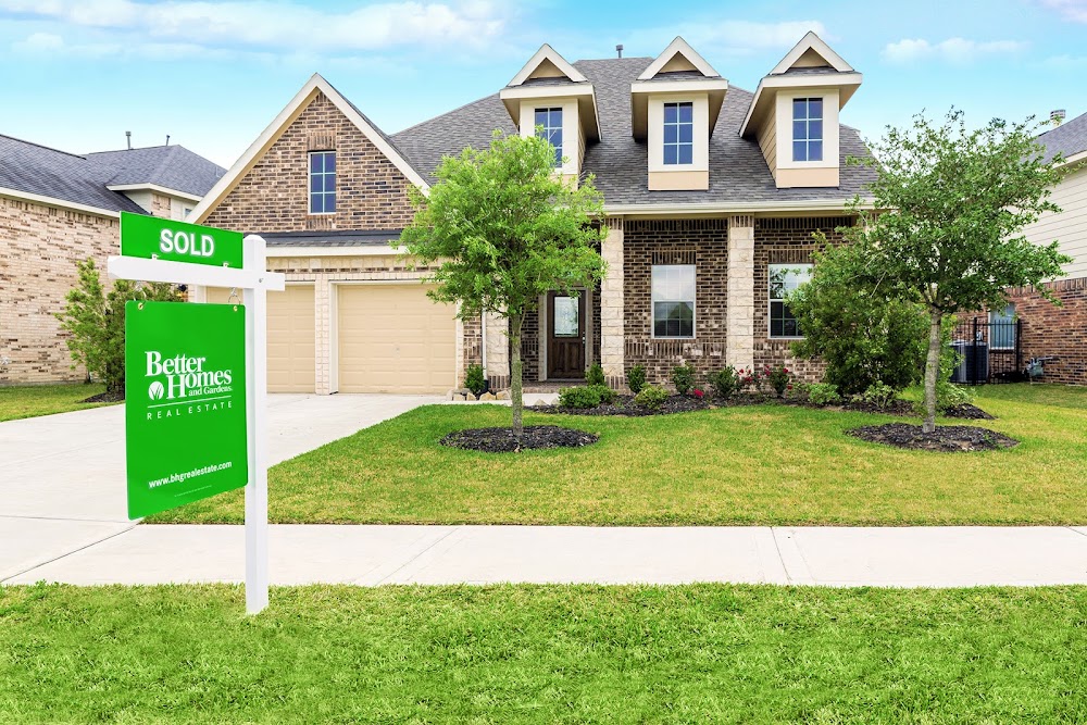 Dayna Tooley | Better Homes and Gardens Real Estate