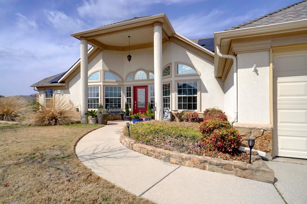 United Real Estate, Dana Sue Osburn, Realtor