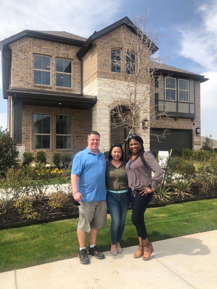 Kim Walker :Real Estate Advisor : eXp Realty