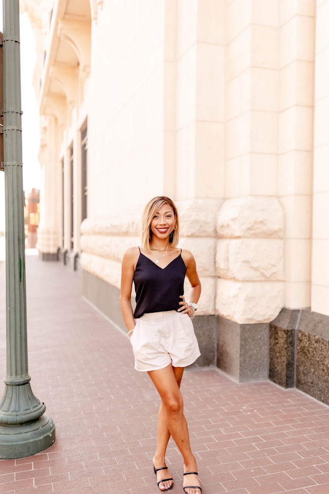 Jacqueline Zurita Realtor-JZ Sells DFW