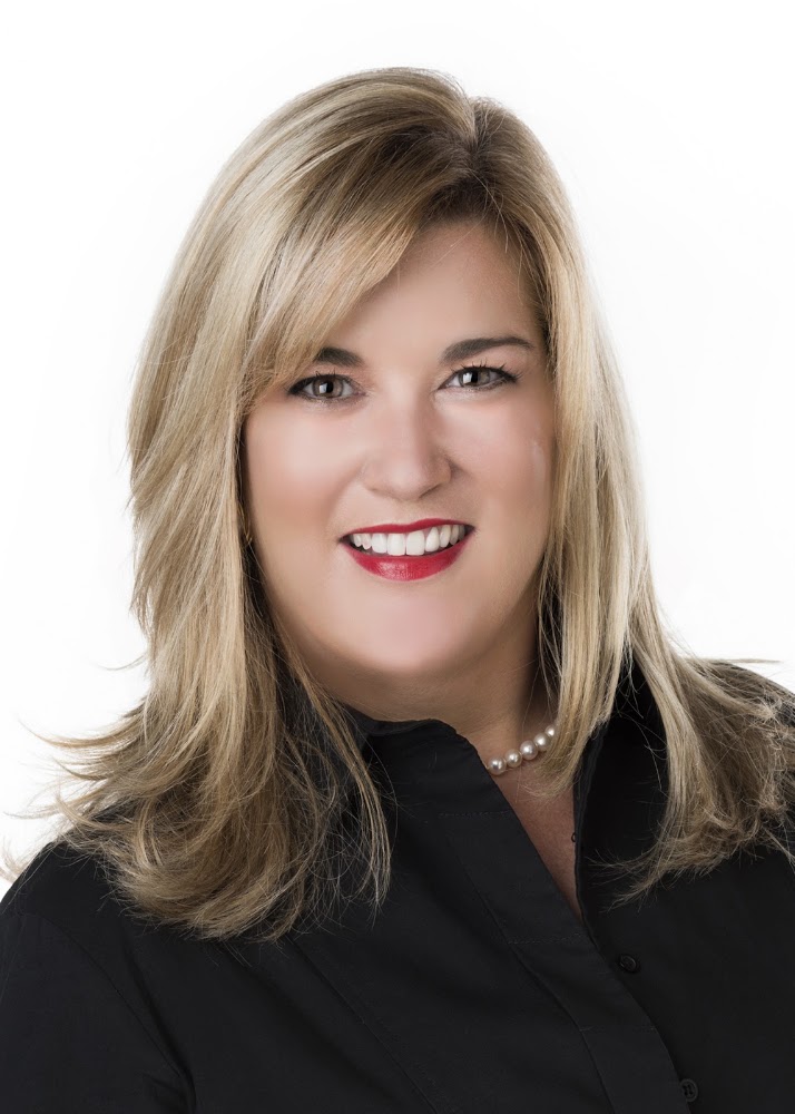 Julie Webber DFW Realtor Associate with Williams Trew
