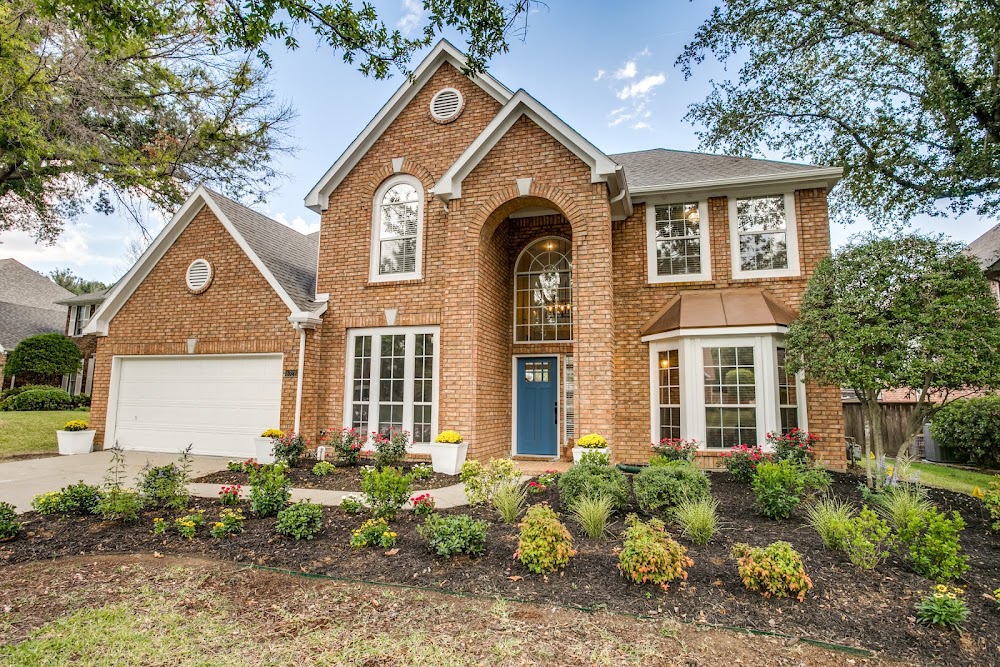 Better Homes and Gardens Real Estate Winans, Julie Hillman, Realtor