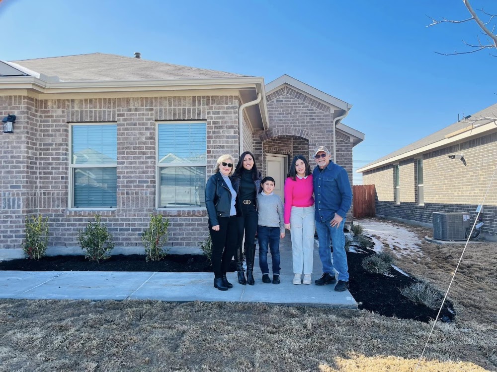FLOR ALVARADO REALTY GROUP